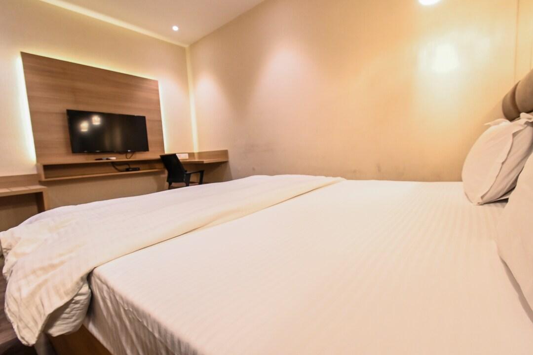Solitaire Hotel 15/27