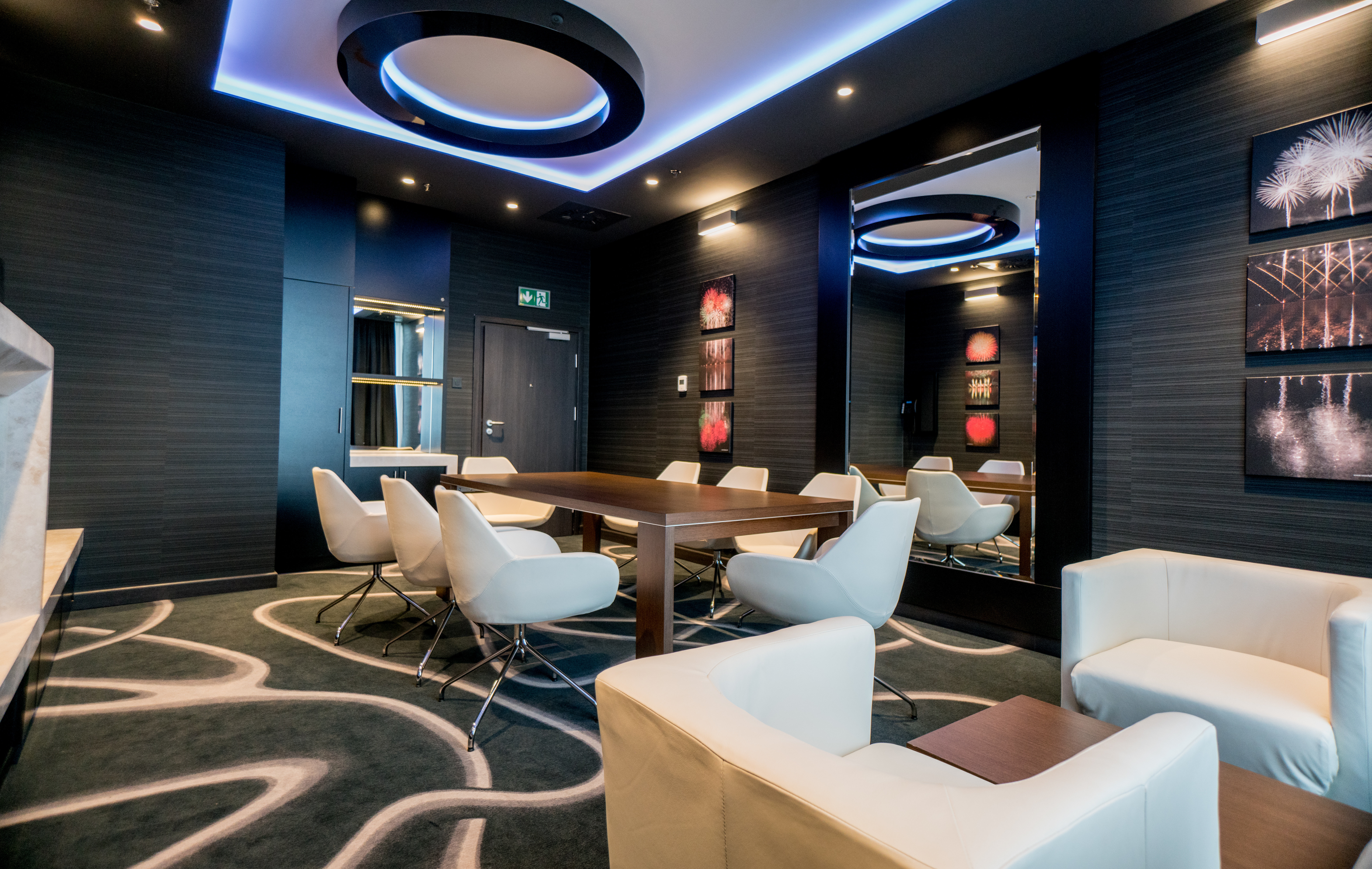 HOLIDAY INN DABROWA GORNICZA 52/75