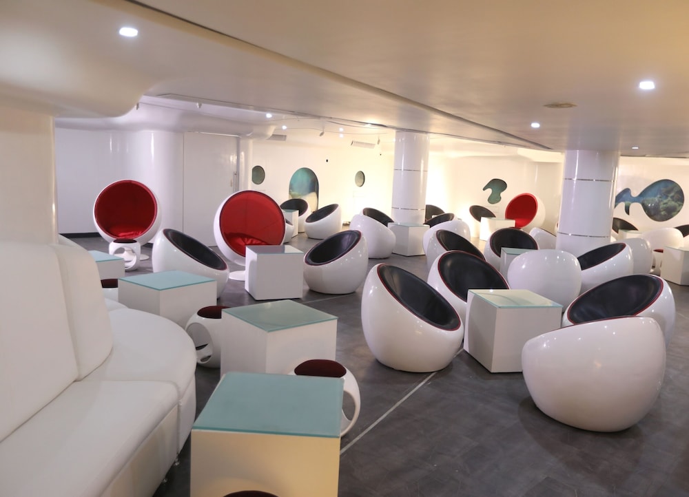Shravanthi Sarovar Portico Bengaluru 30/50