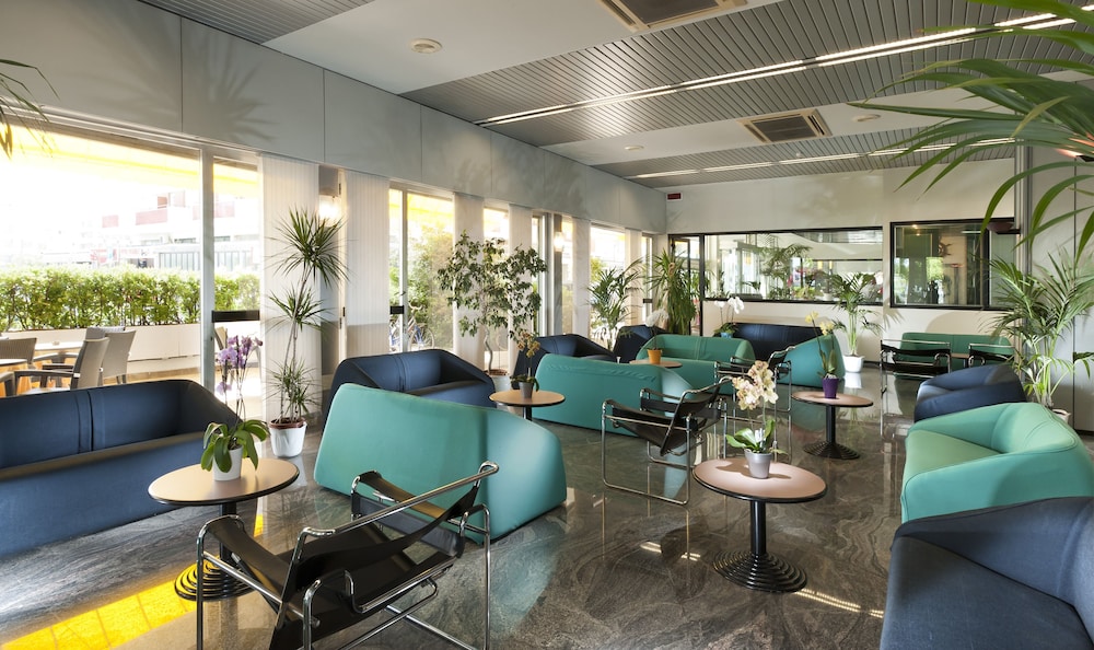 Hotel Cormoran 35/66