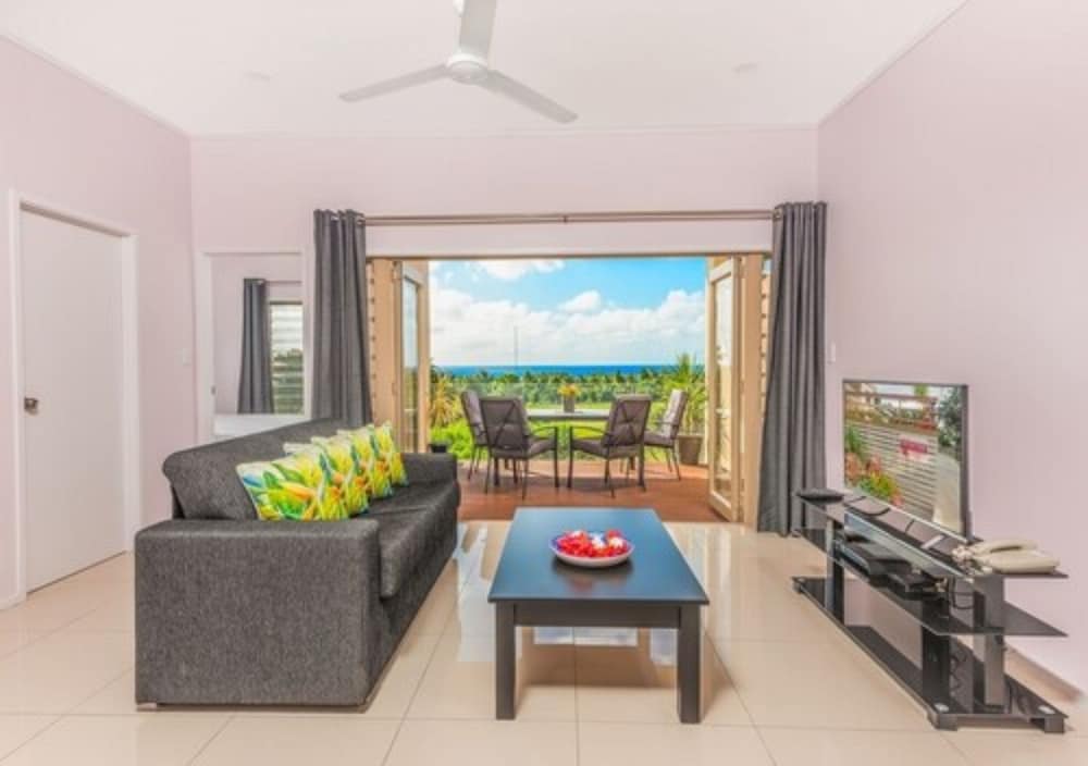 Rarotonga Golfseaview 11/28