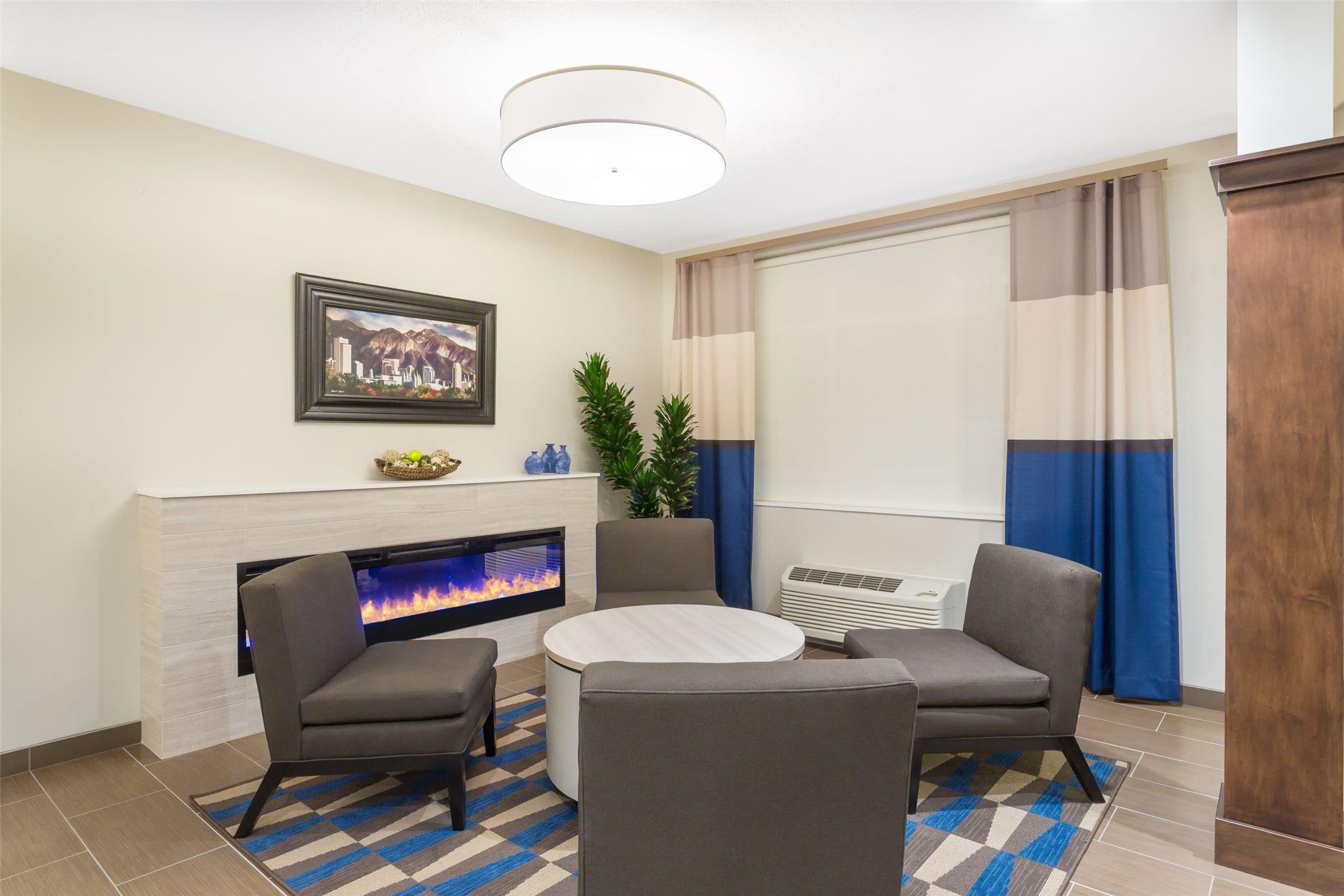 Microtel Inn And Suites By Wyndham Springville 22/37