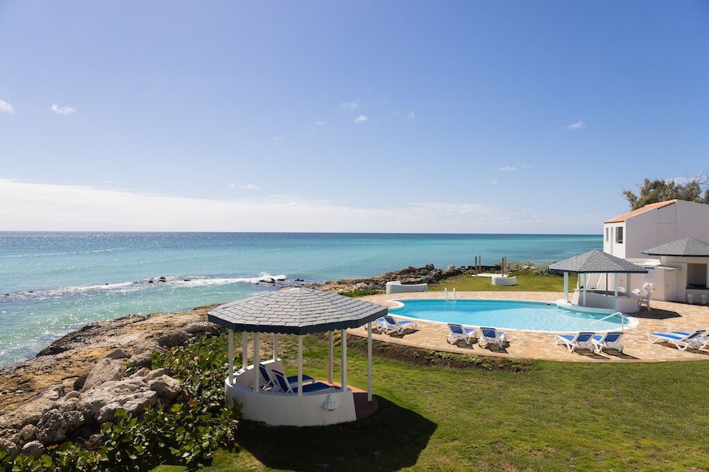 OceanBlue Resort 38/50