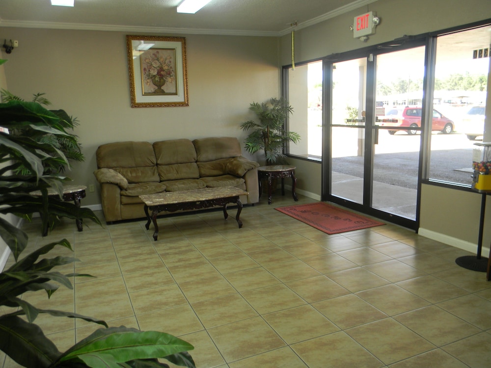 Sunrise Inn 26/37