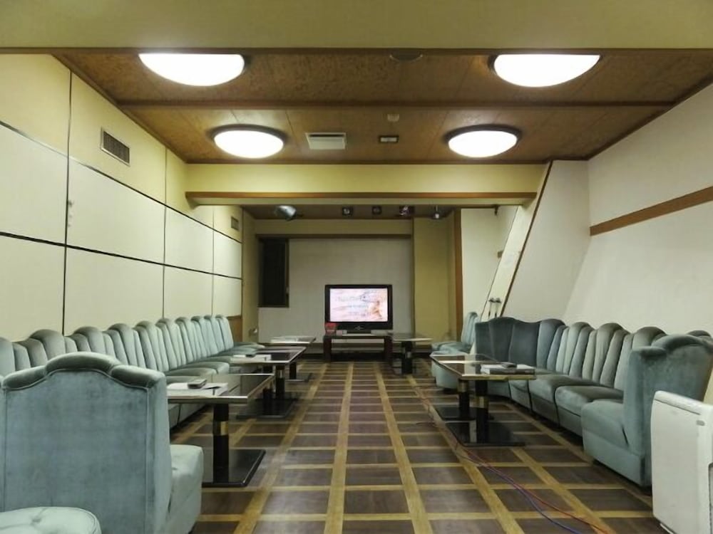 Uomisaki Hotel 33/39