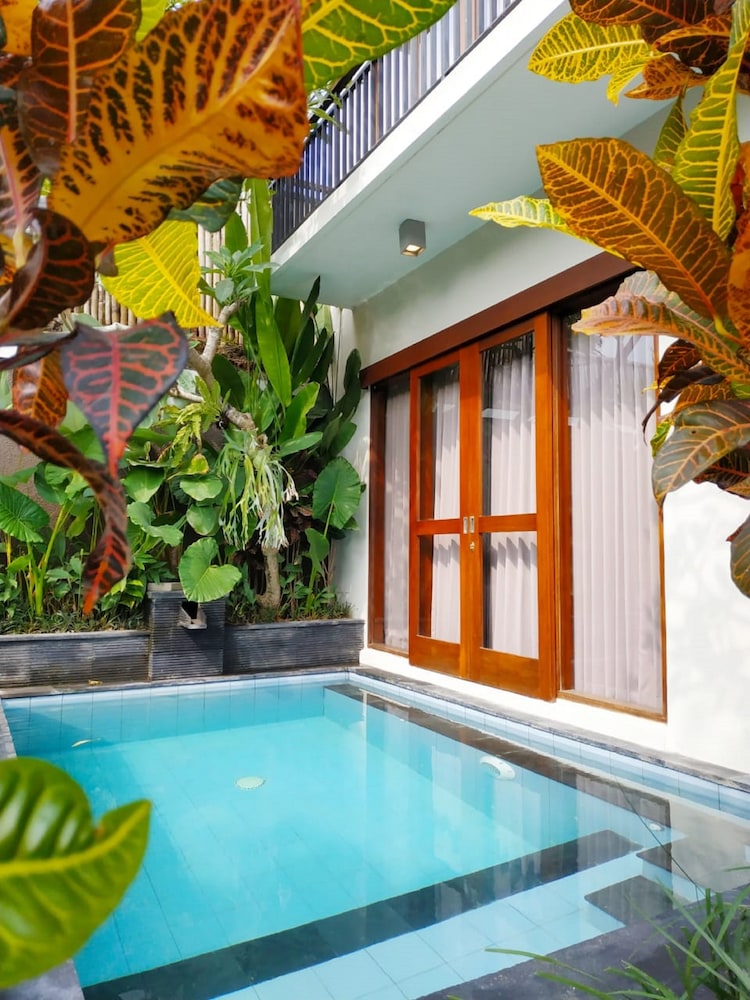 Annupuri Villas Bali 32/38