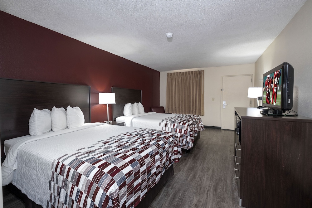 Red Roof Inn Prattville 11/42