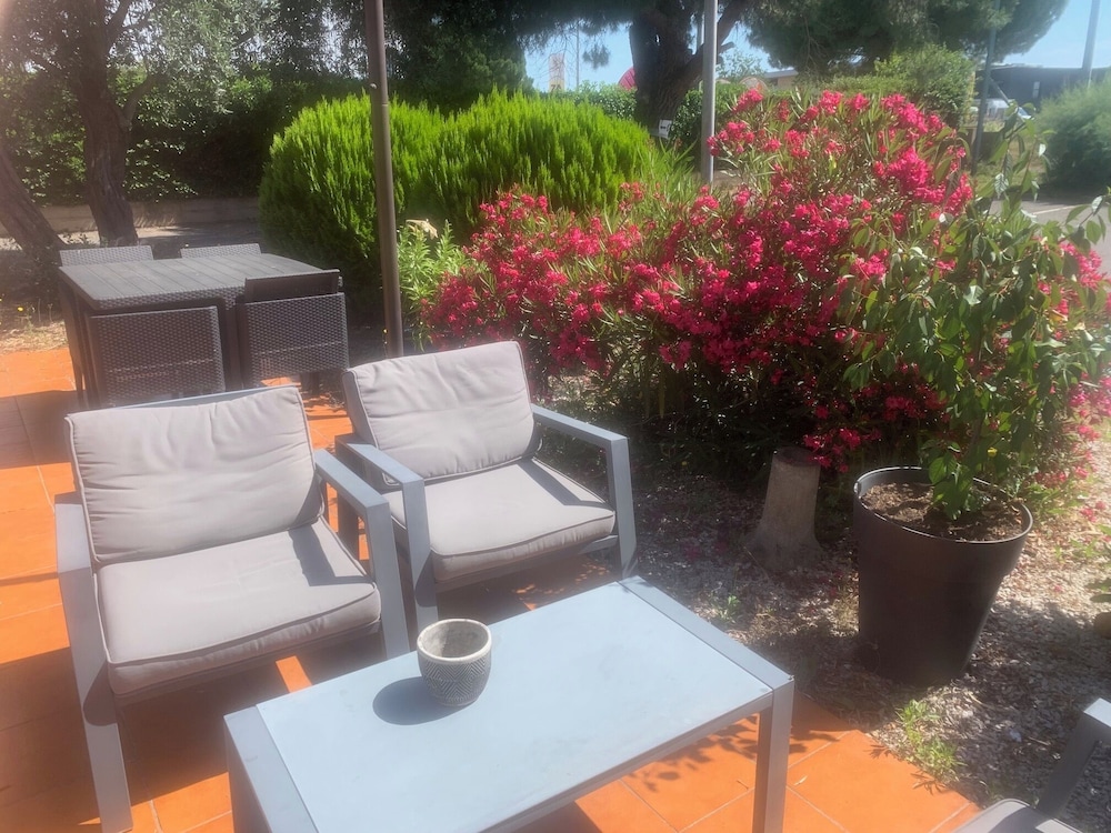 LE SUD HOTEL 24/44