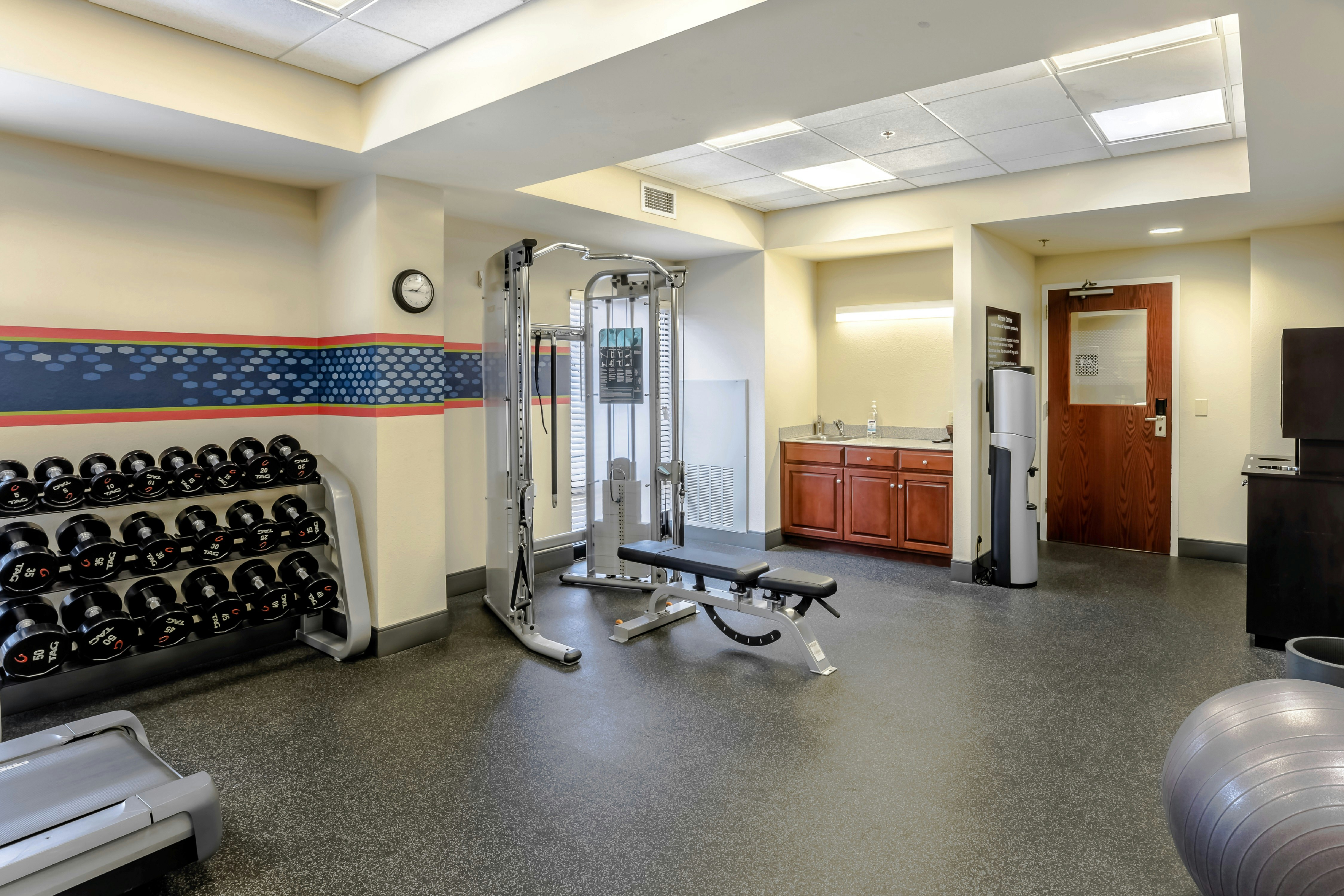 Hampton Inn Madison Huntsville Airport 33/55