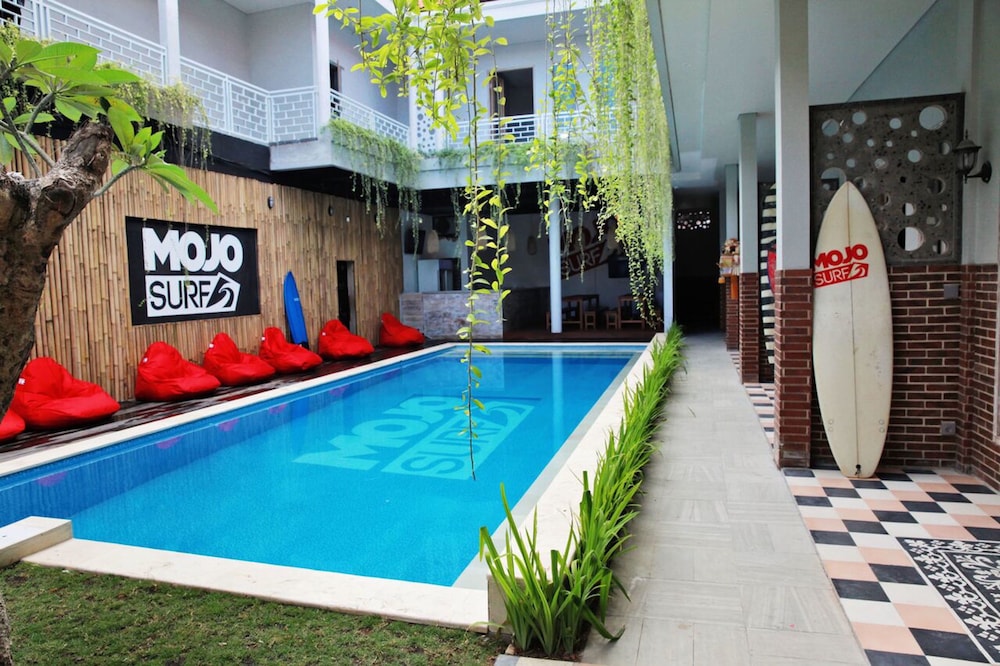 Mojosurf Camp Canggu 23/32