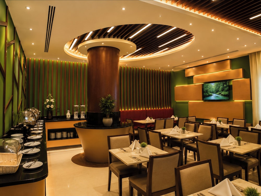 Tulip Al Barsha Hotel Apartment 78/85