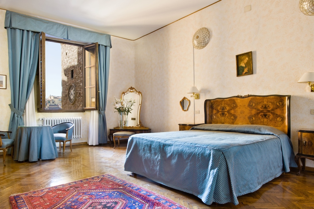 SUPERIOR, DOUBLE BED, RIVER VIEW