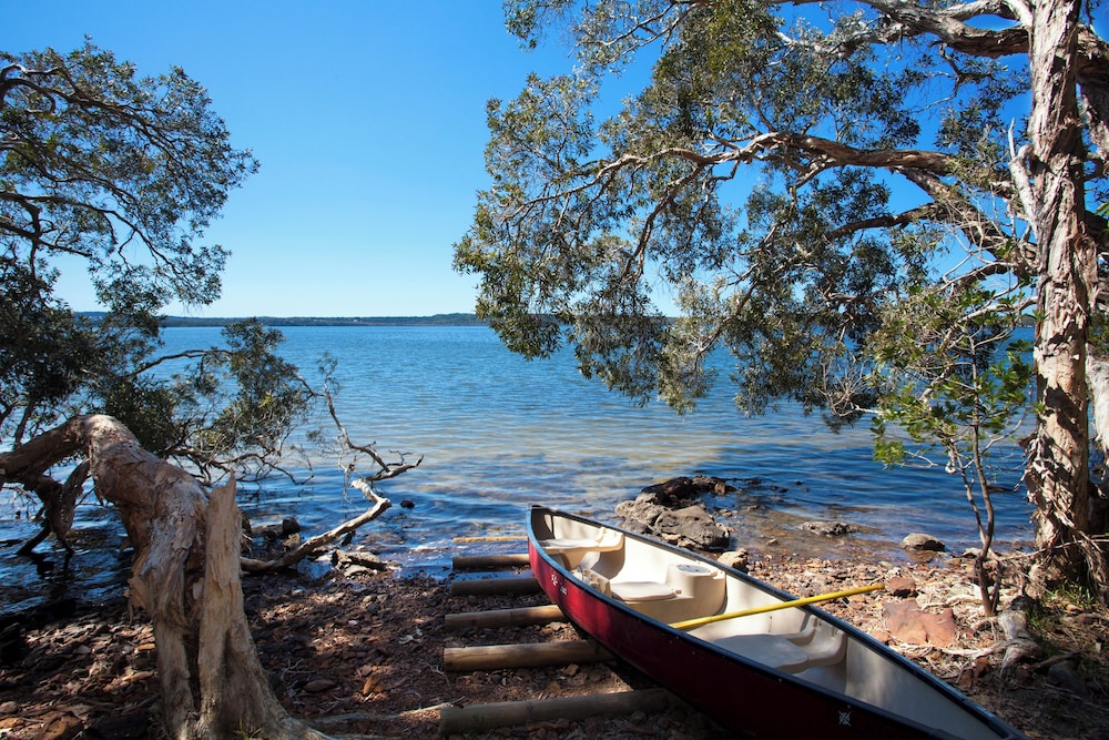 EUMARELLA SHORES NOOSA LAKE RETREAT 38/65
