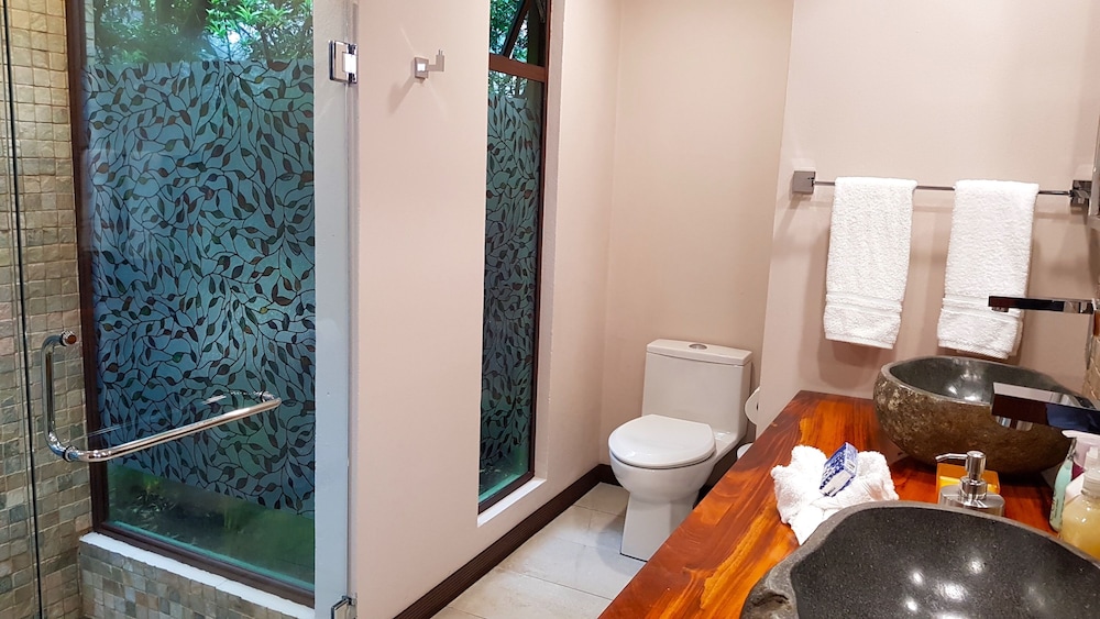 Chira Glamping Monteverde 49/50