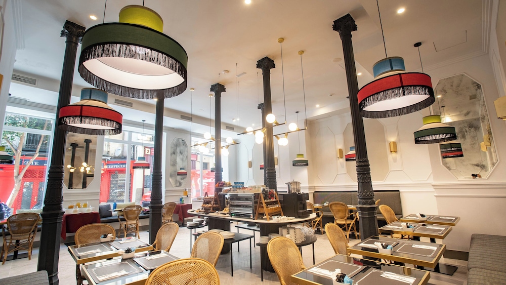 Soho Boutique Opera And Spa Hotel 35/50