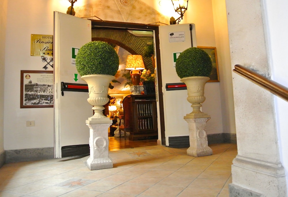 Hotel Pensione Barrett 49/60