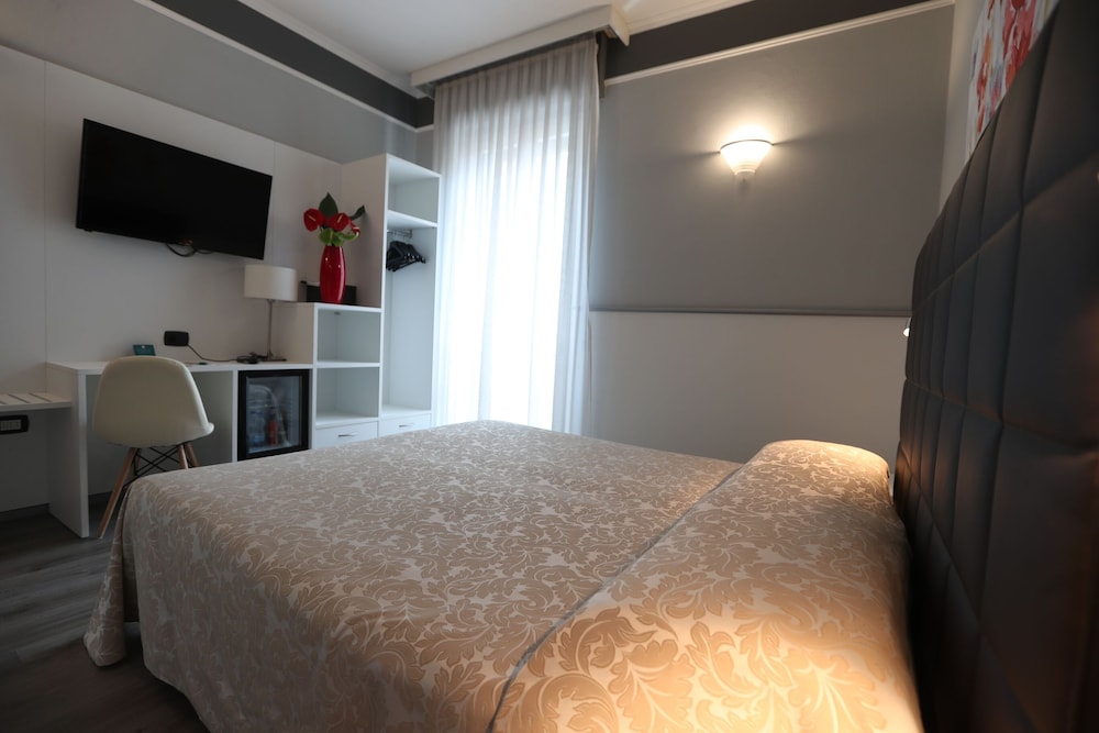 Hotel Italia 22/42