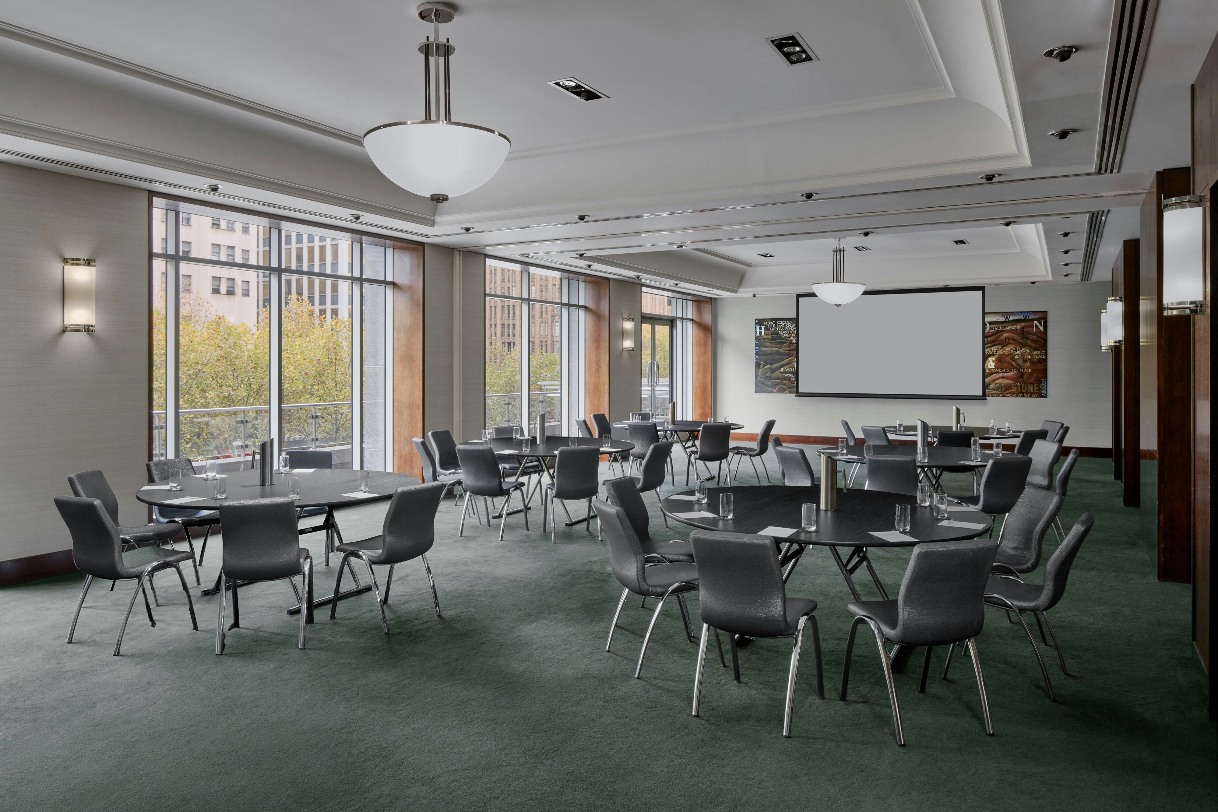 Westin Melbourne 55/62
