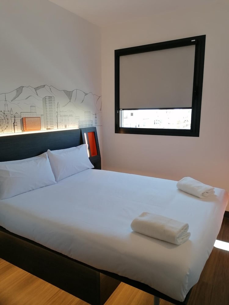 Easyhotel Malaga City Centre 19/59