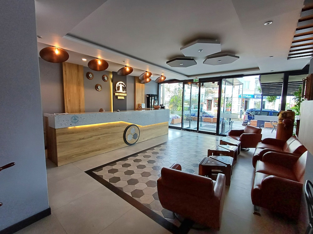 Del Puerto Hotel Aliaga 5/37