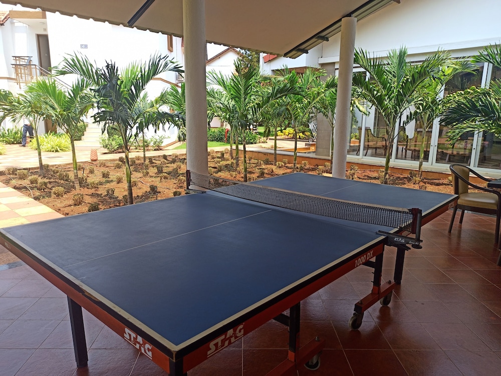 Nanu Beach Resort and Spa 24/50