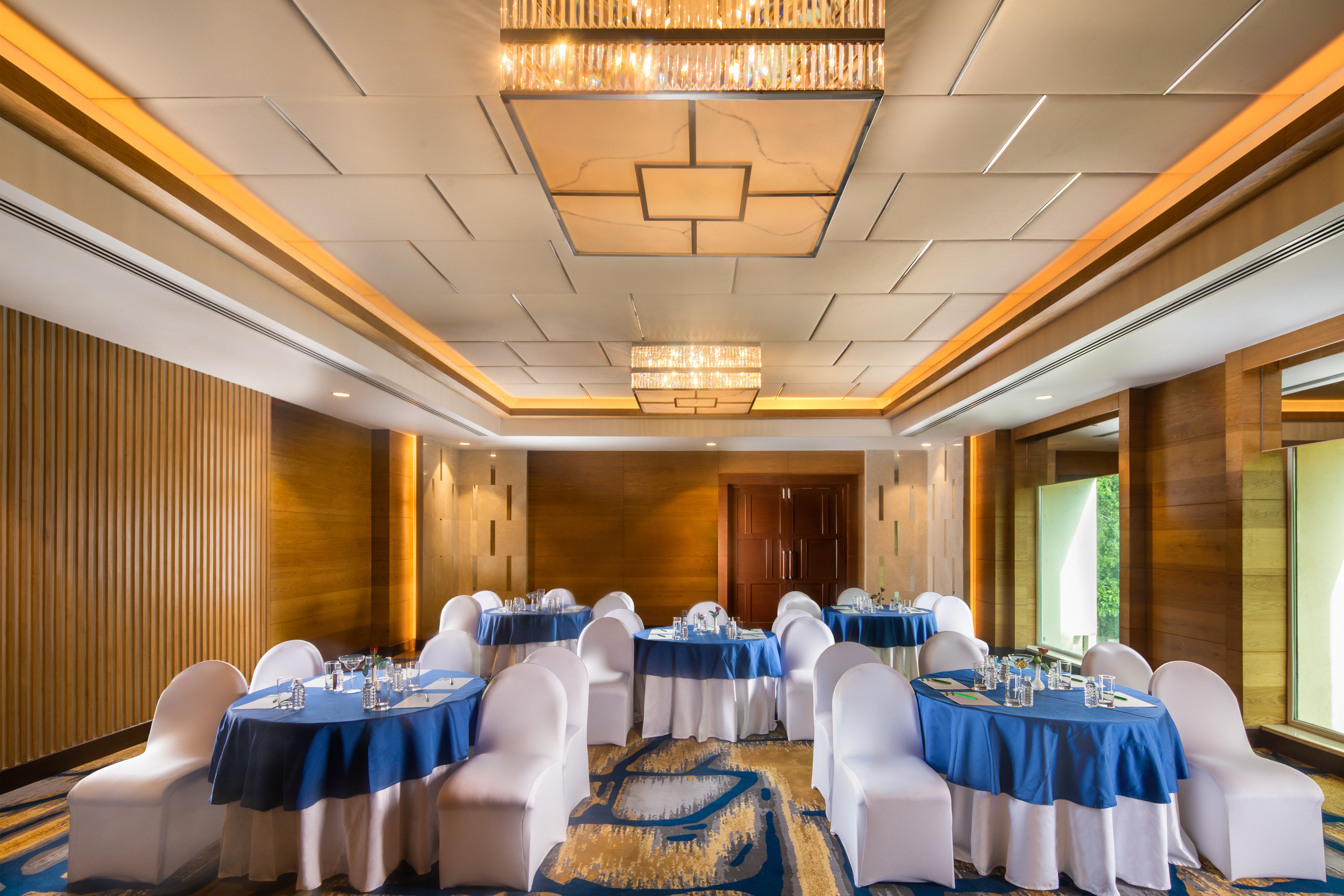 Holiday Inn Agra Mg Road 28/30