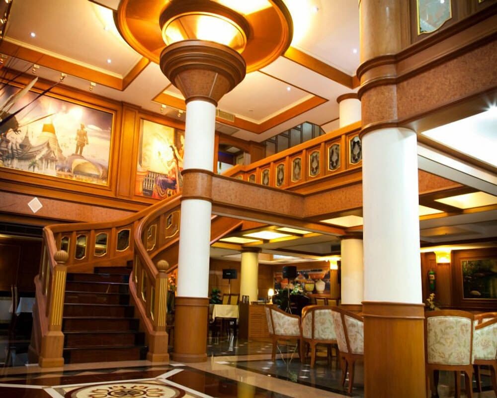 Zaza Hotel 5/49