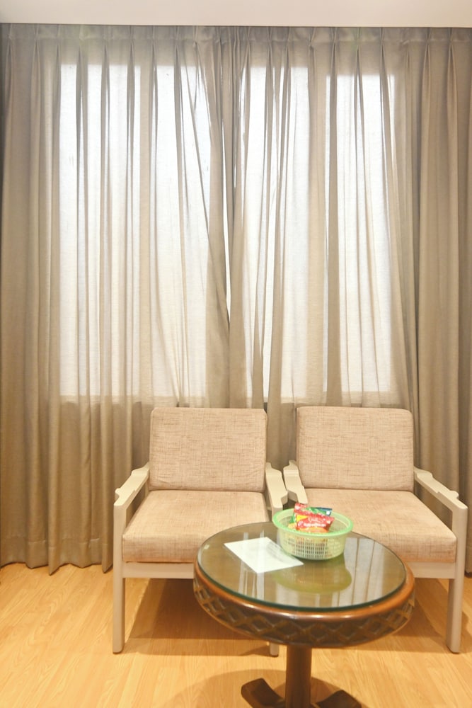 Hotel Simran Heritage Pvt. Ltd. 34/55