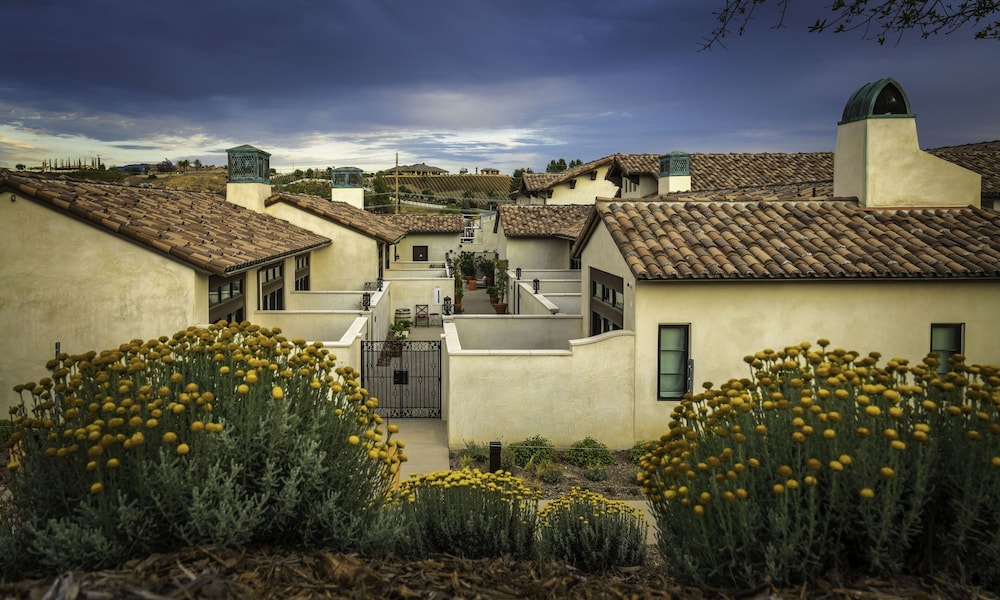 Europa Village Wineries and Resort 44/50
