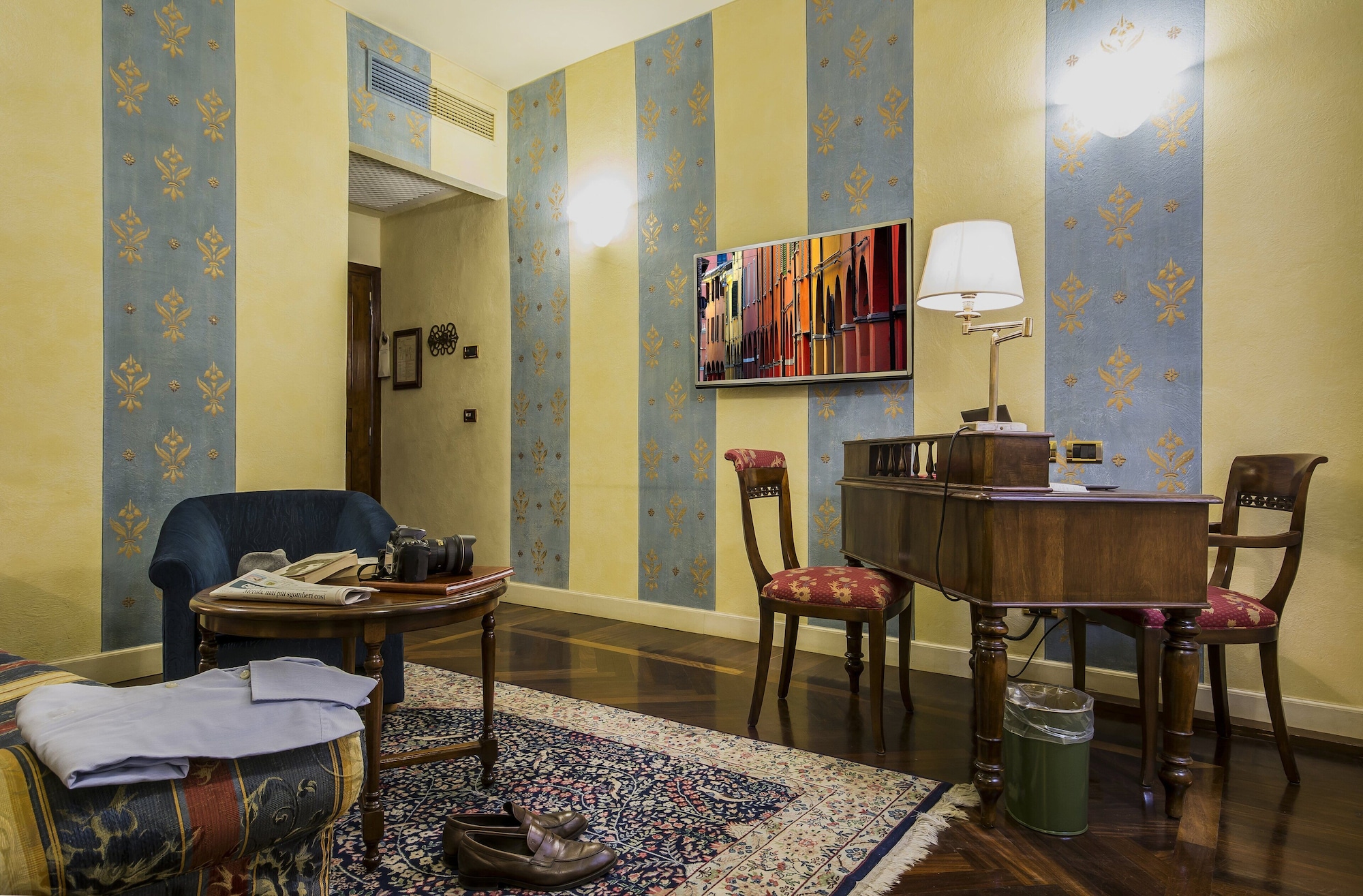 rooms