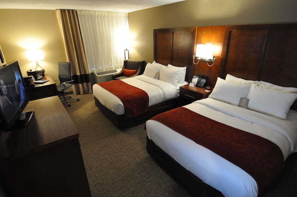 Comfort Inn and Suites Aberdeen Near Apg 19/49