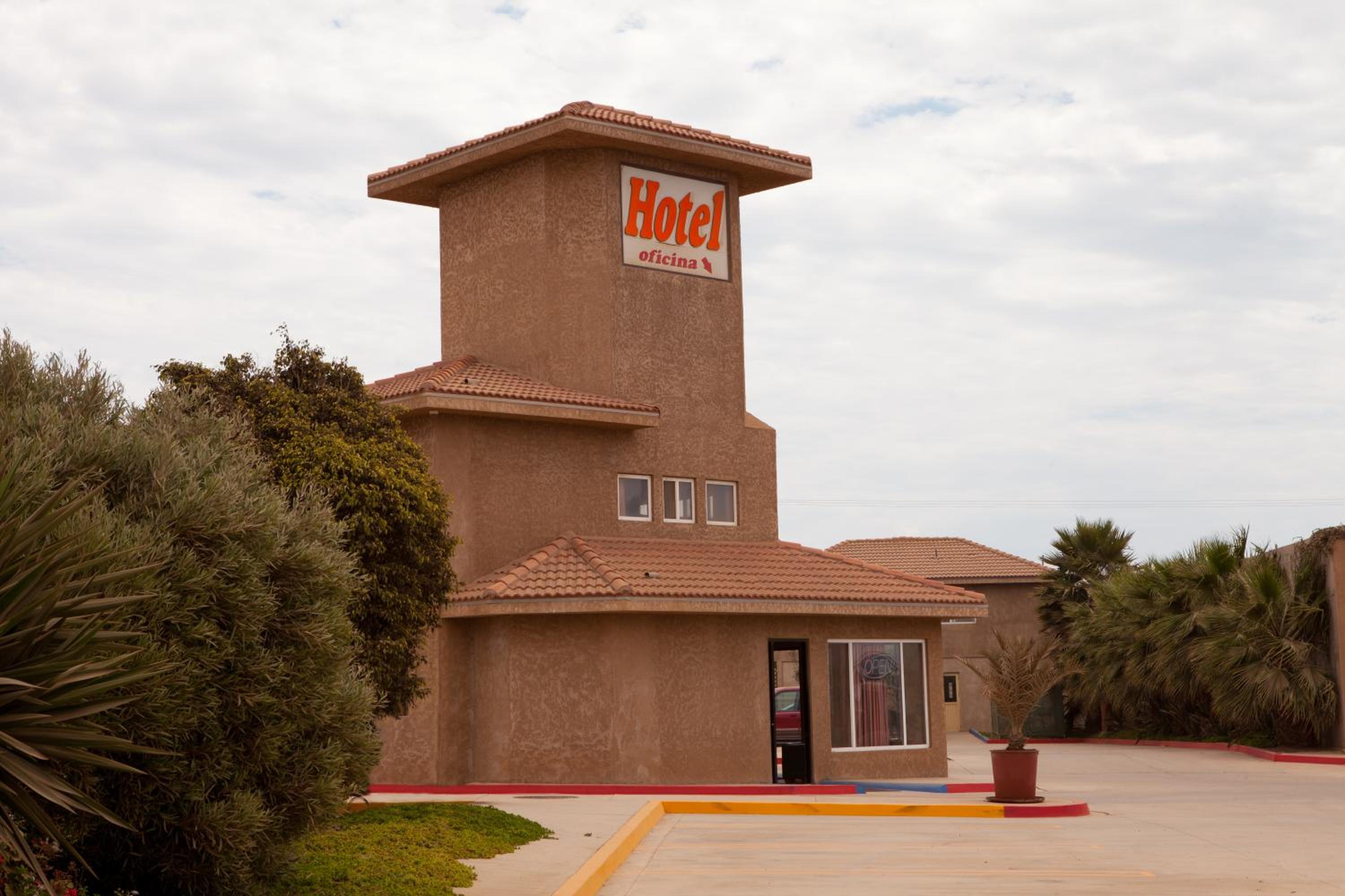 Hotel La Villa de San Quintin 38/42