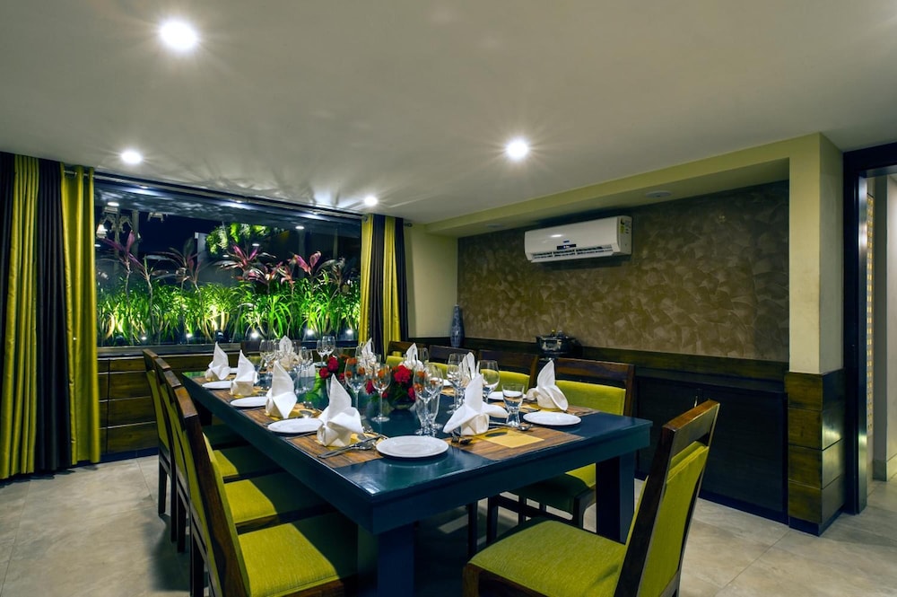 Effotel By Sayaji Indore 49/68
