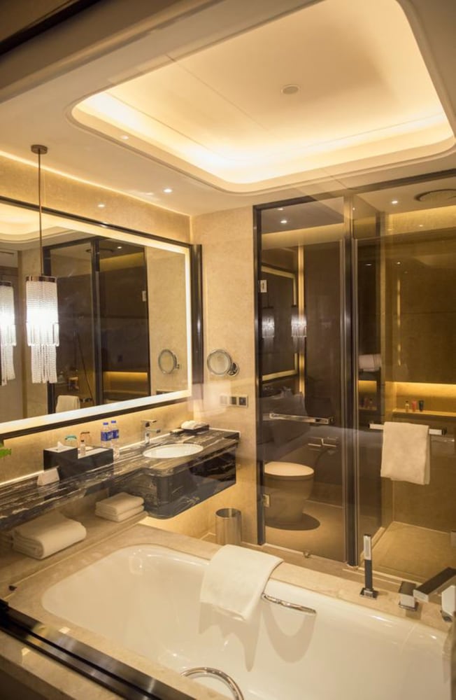 Wanda Realm Longyan 40/40