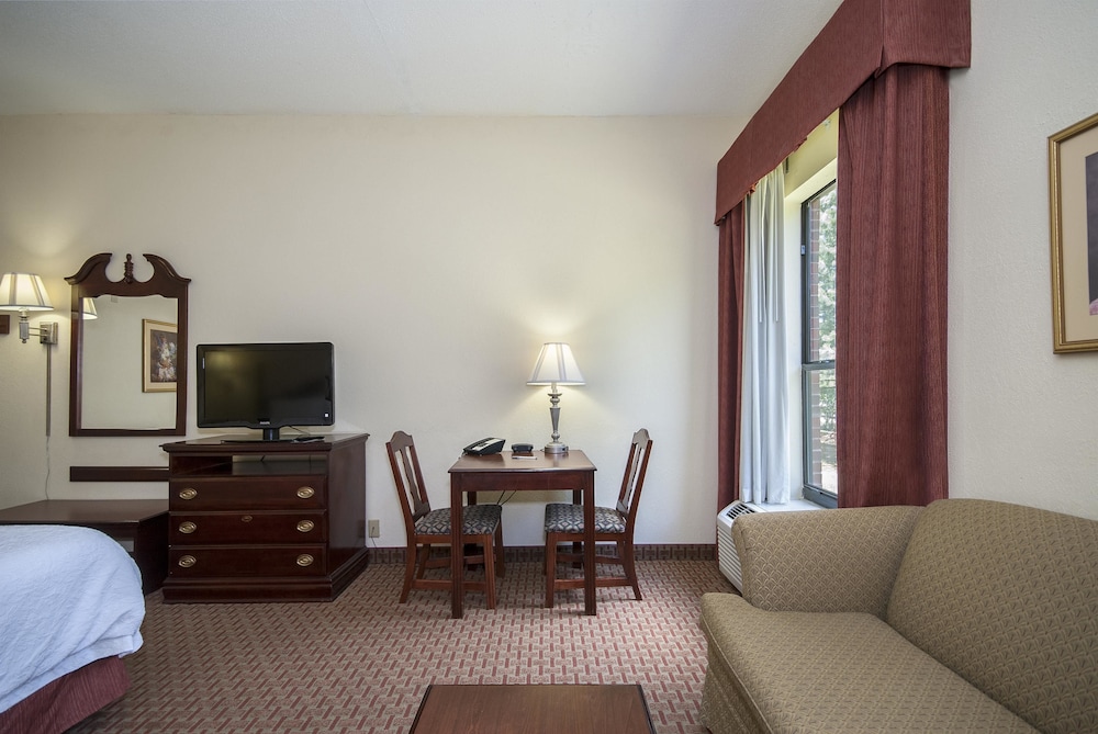 Hampton Inn Greenville/Travelers Rest 25/54