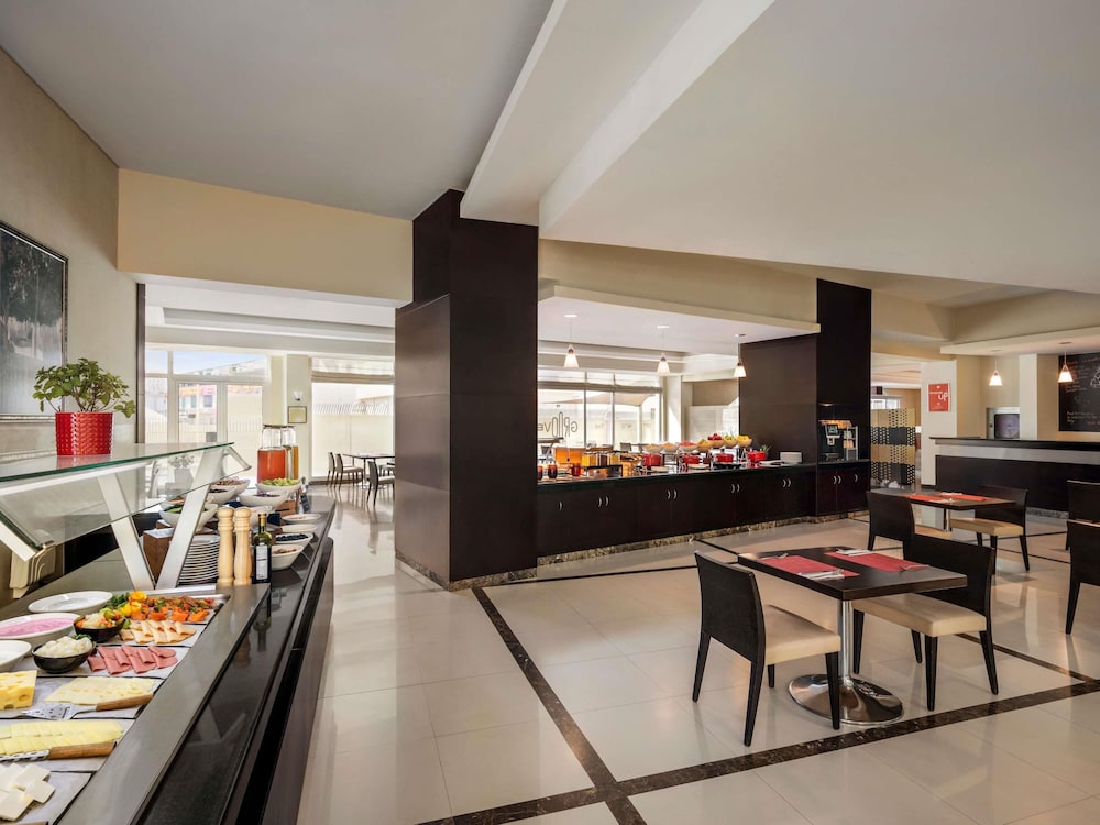 Ibis Muscat 35/48
