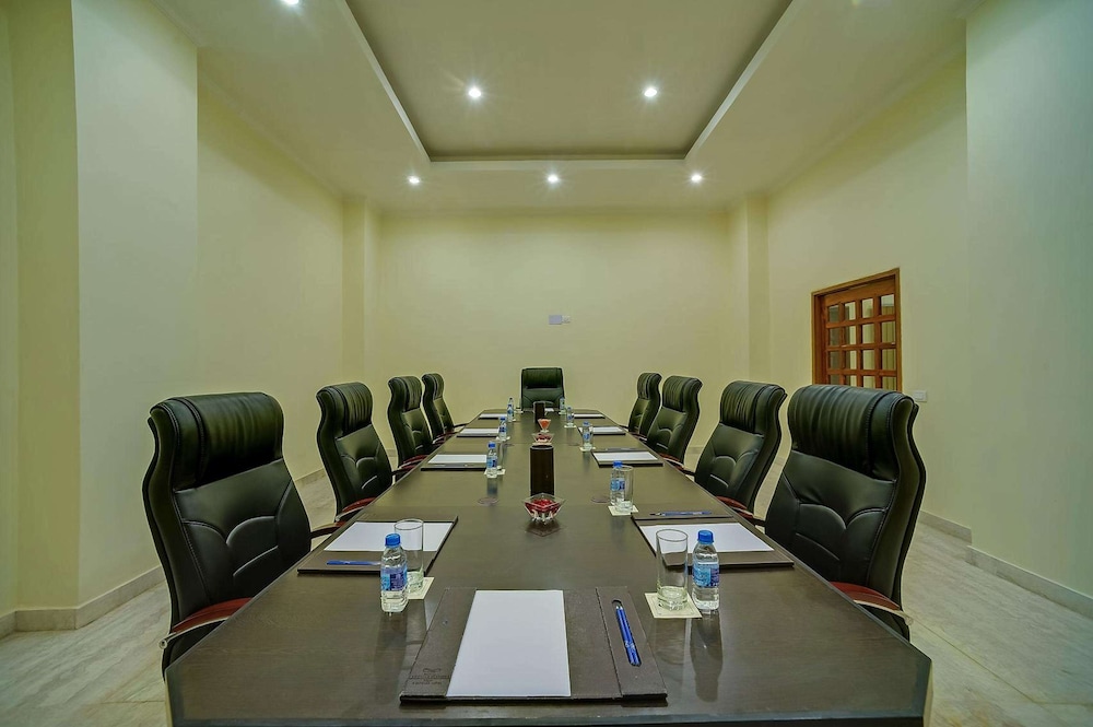 ROYAL SAROVAR PORTICO 25/35