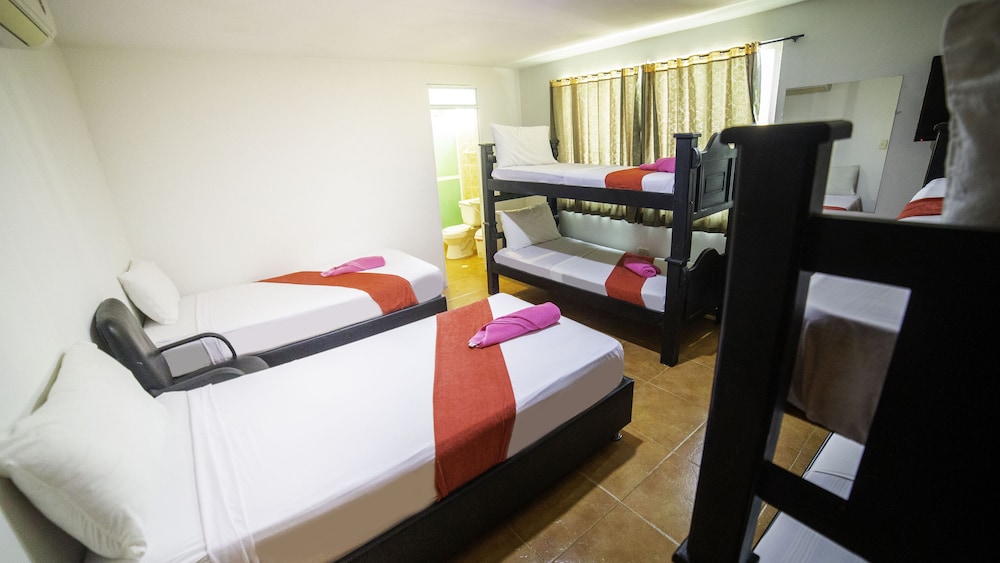 Hotel Porto Bahia 56/77