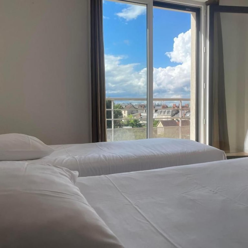 Zenao Appart'hotel Nevers 11/63
