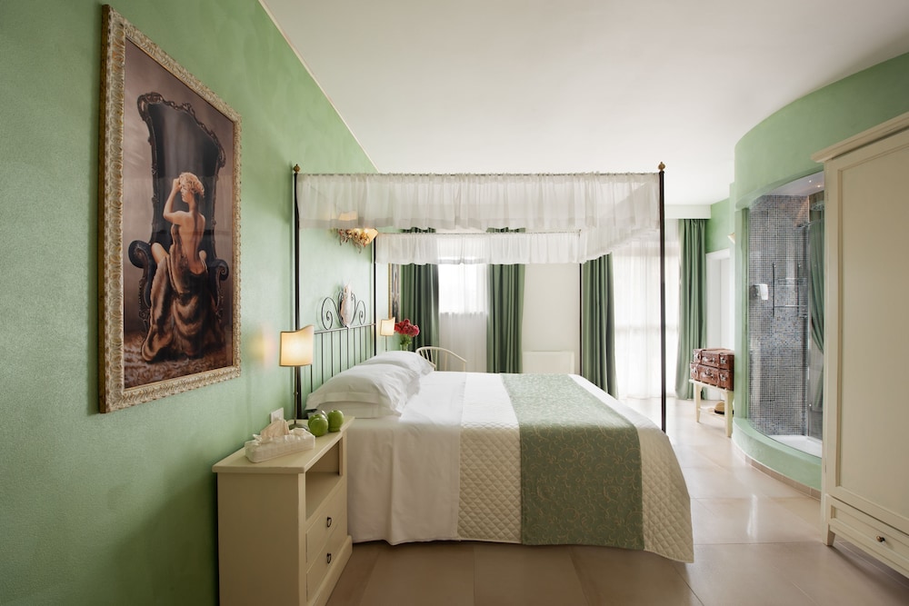 Hotel Corsignano 32/72