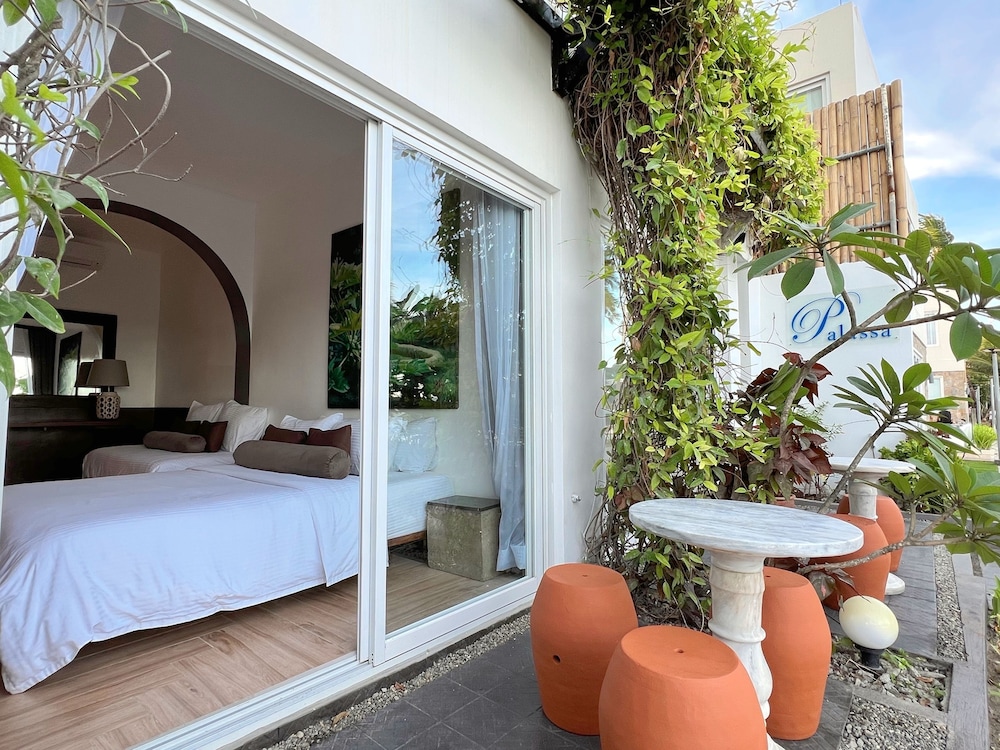 Palassa Private Residences 7/50
