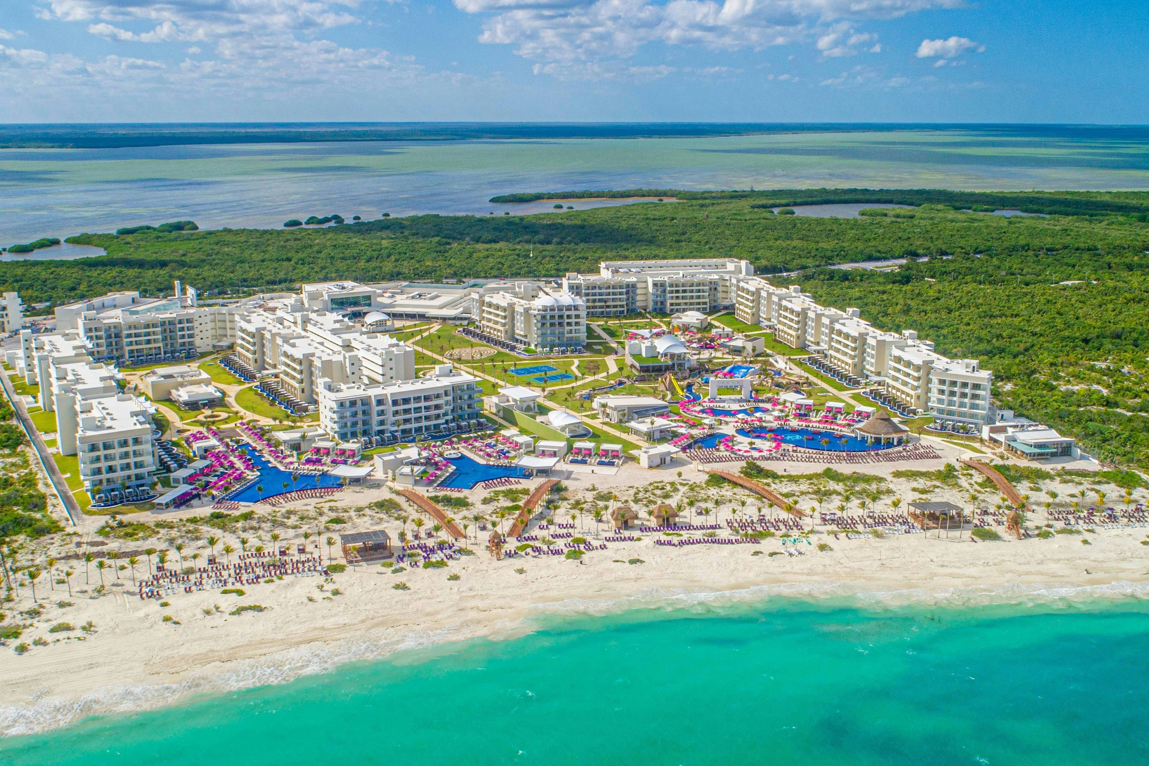 Planet Hollywood Cancun, An Autograph Collection All-Inclusive Resort 80/82