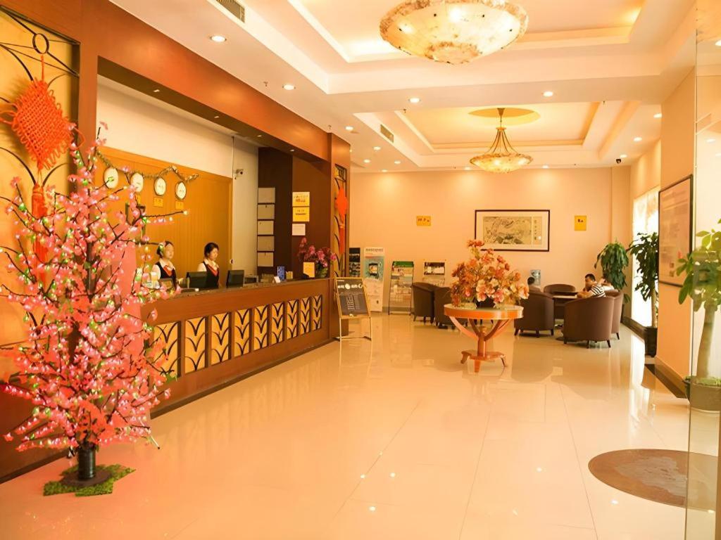 Greentree Inn Zhongshan Nanlang Town Light Rail Station Hotel — photo 5