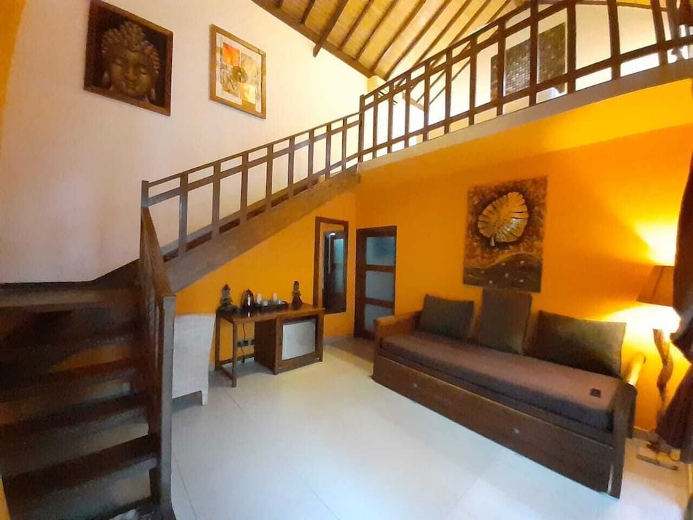 Laguna Gili Beach Resort 13/60