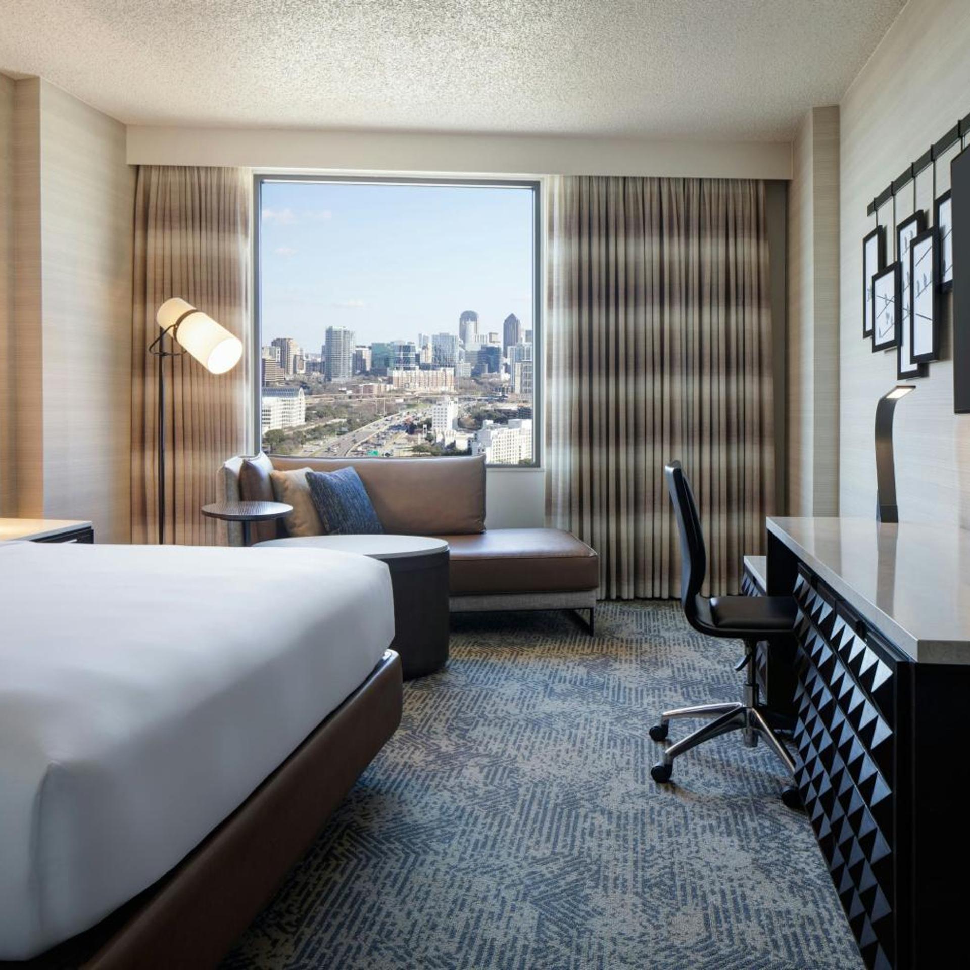 Room, King Bed, Large, High Floor