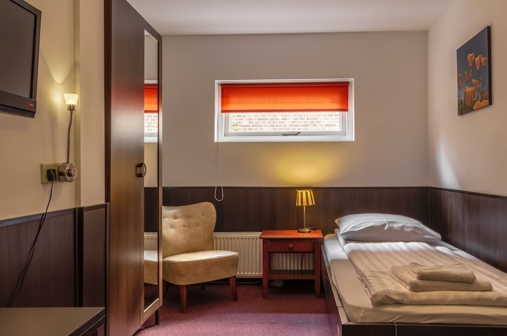 Hotel Pension Randenbroek 20/42