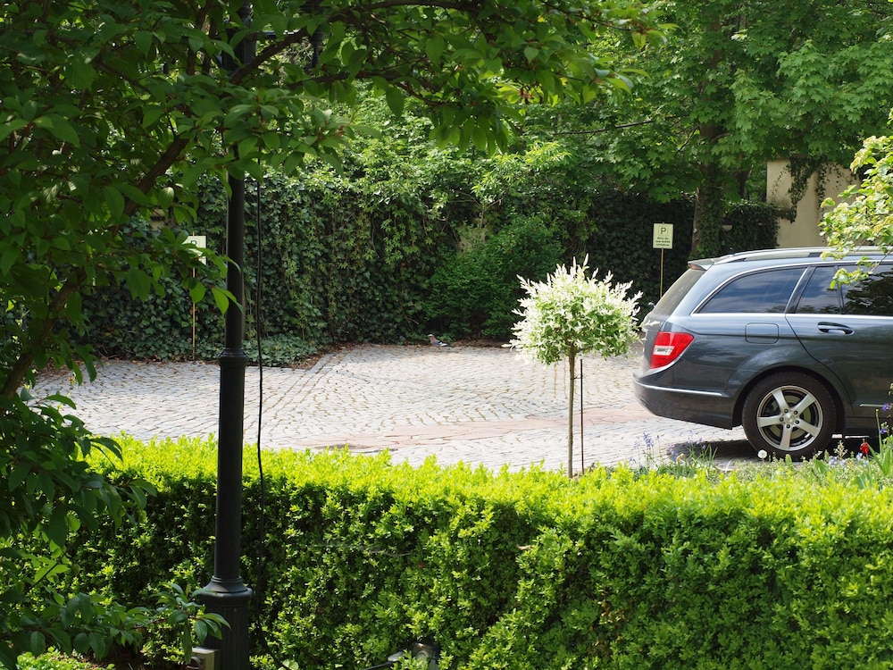Hotel Bellevue Schmolln 29/42