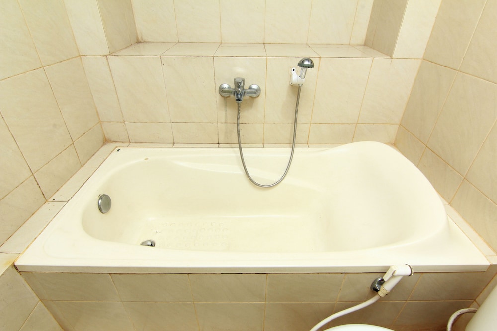 The Soemarsono Hotel 23/36