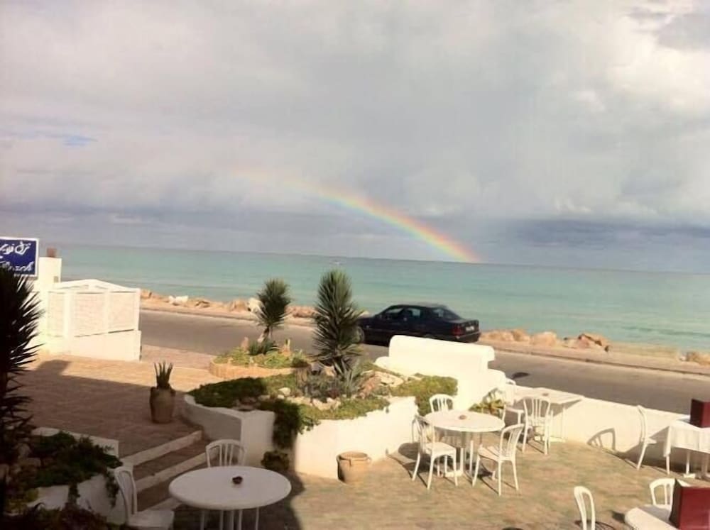 Hotel Flamingo Beach 24/36