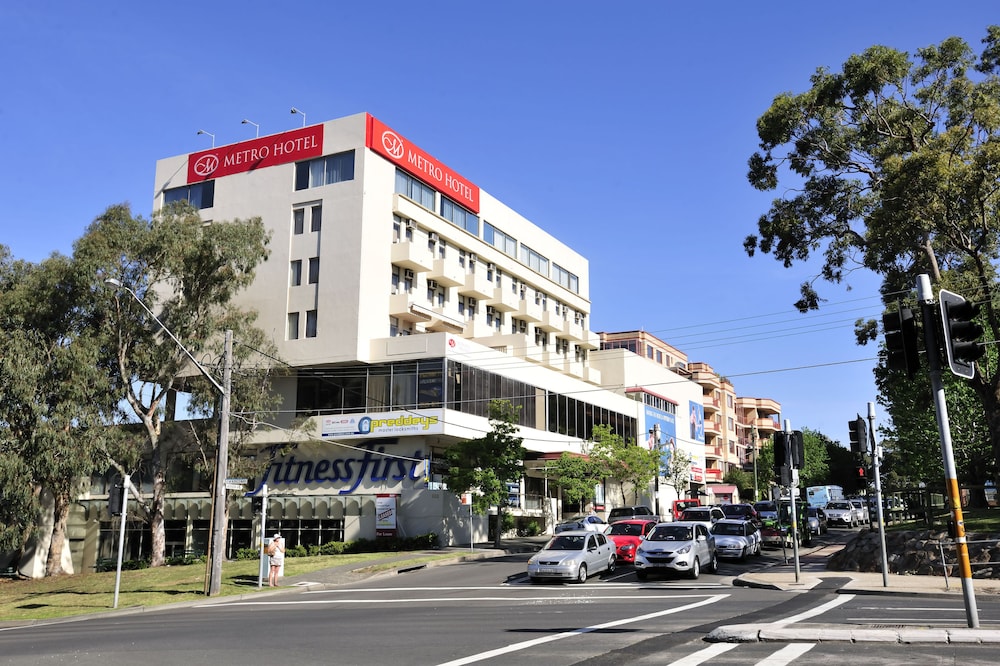 METRO HOTEL MIRANDA 1/33